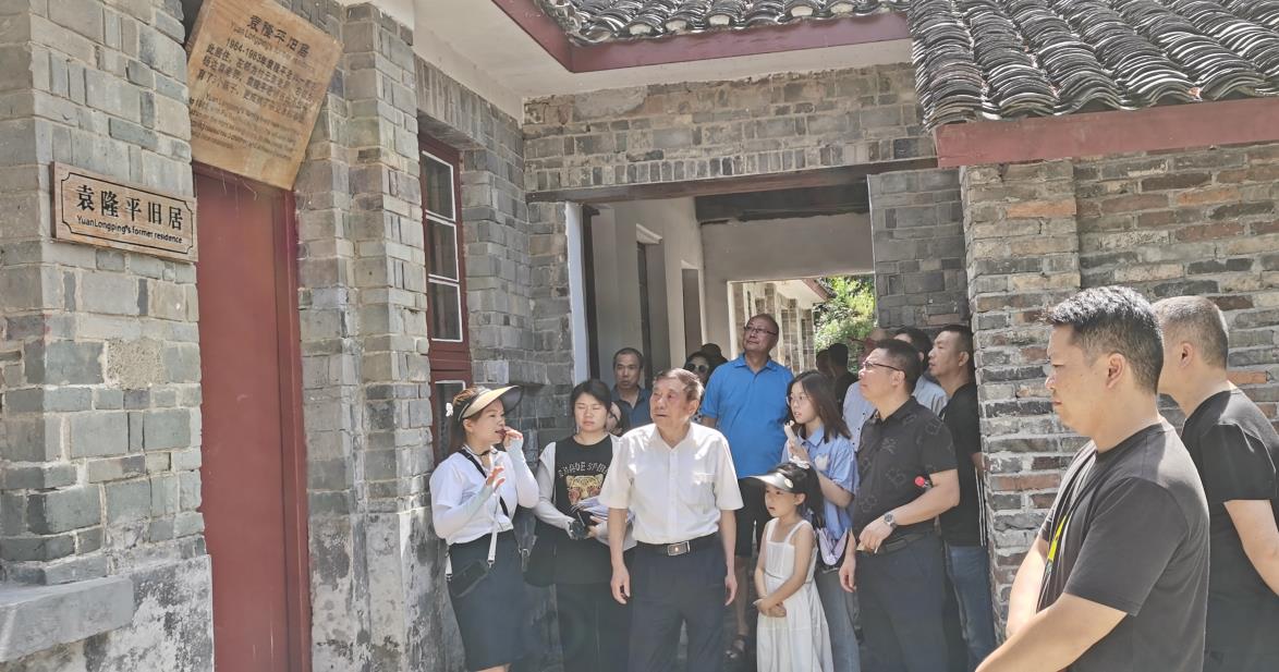 1660203325310289.jpg 1660203325310289.jpg